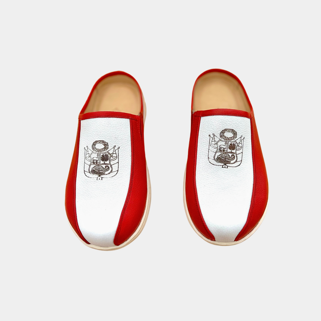 Preventa 2 días- Alpargata blaquirojo + escudo del Perú / planta hues
