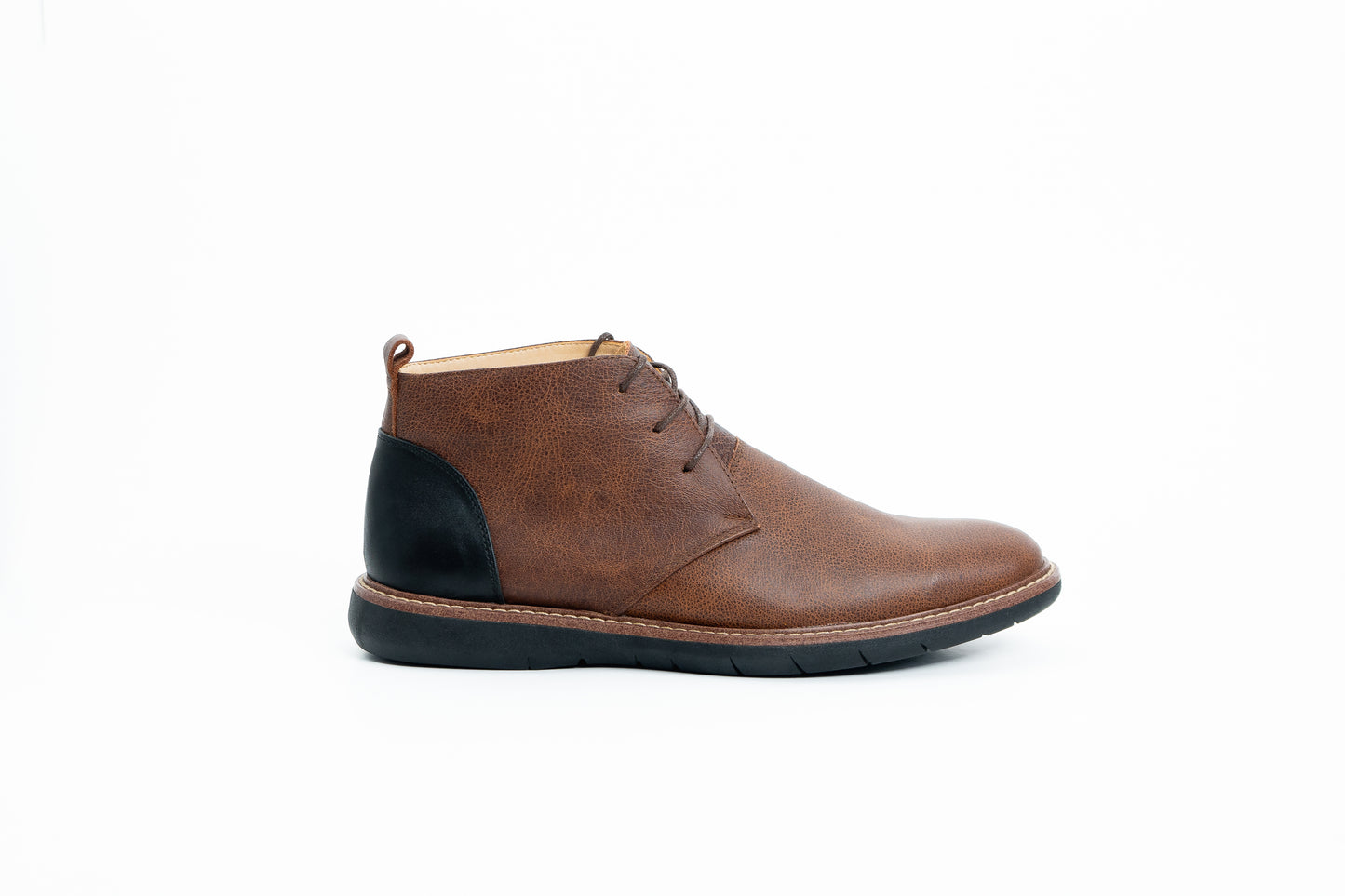 Botín Chukka - Cobre Grabado