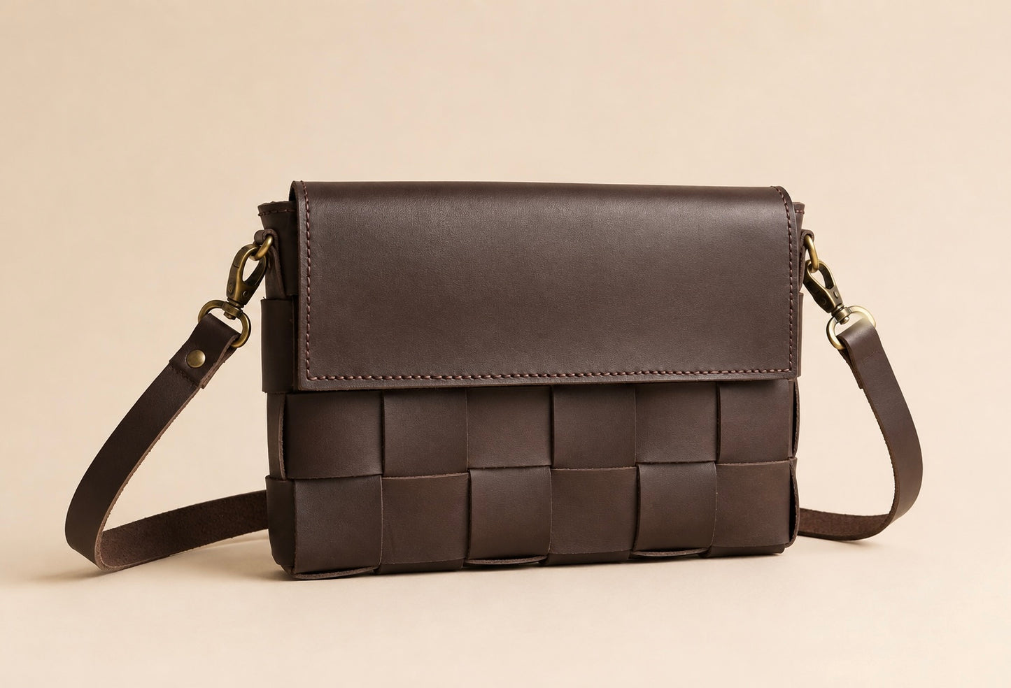 Cartera tejida II - Marrón